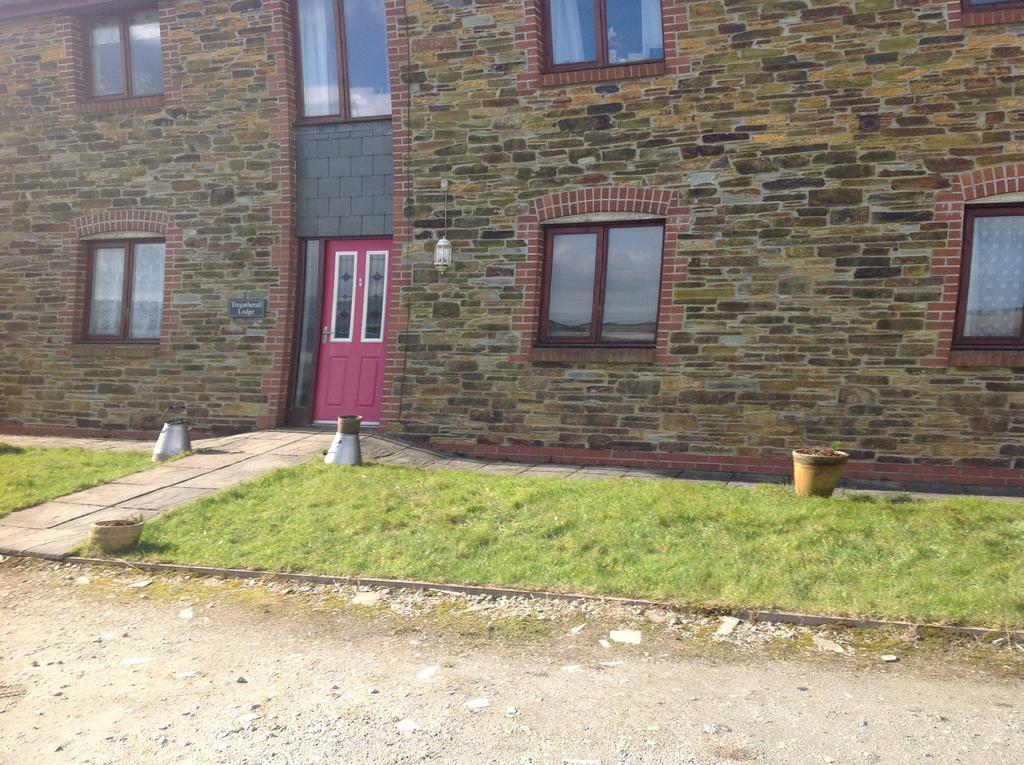 Tregatherall Lodge Boscastle Exterior photo